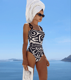 Conjunto de Traje de Baño de Una Pieza con Estampado Tribal para Mujeres y Falda Larga con Tirantes Ajustables para Vacaciones en la Playa, Fiesta en la Piscina, Verano en el Resort – Negro y Blanco