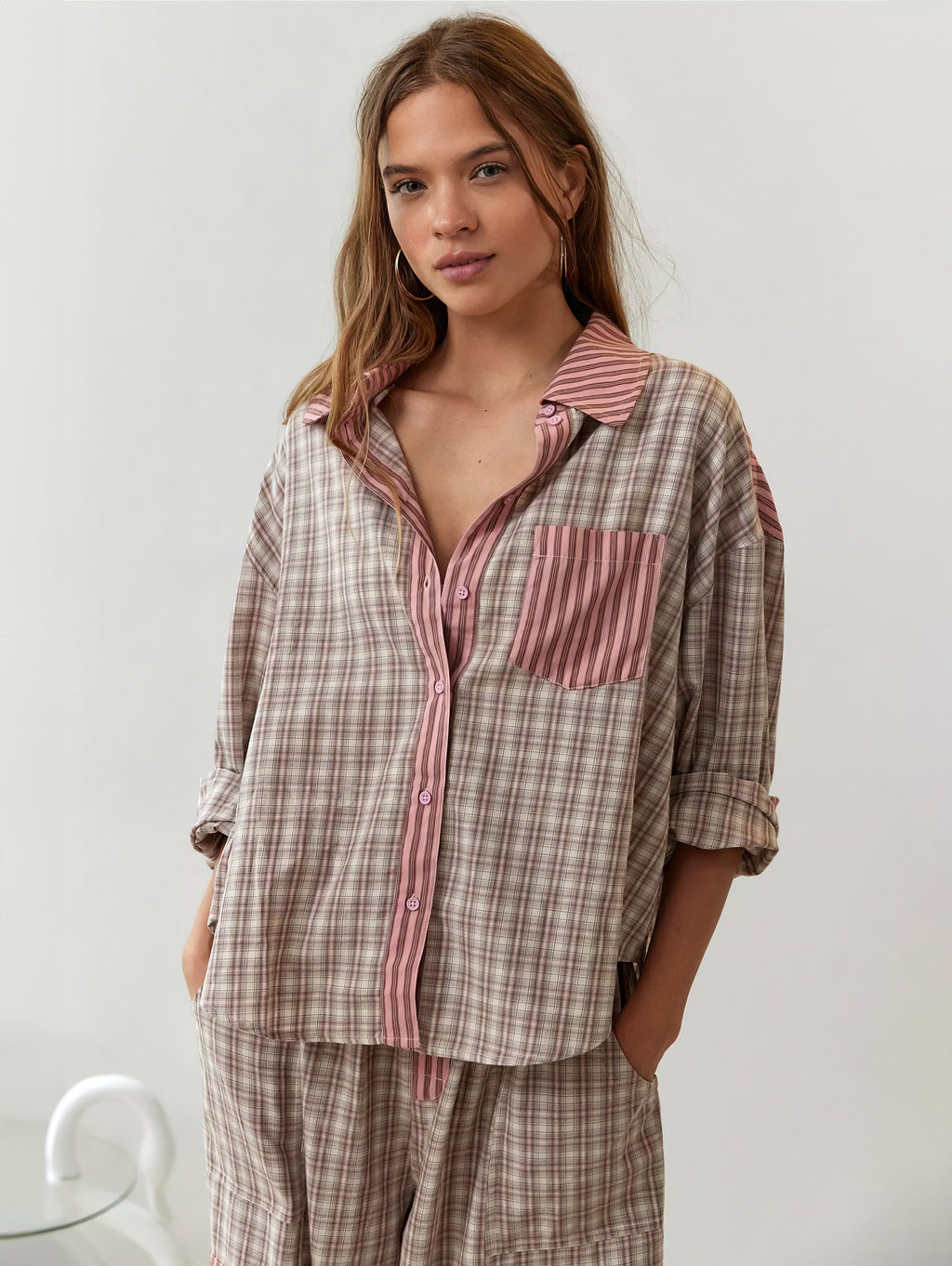 Conjunto de Pijama de Cuadros Elegante para Mujer Camisa de Manga Larga Pantalones de Pierna Ancha Ropa de Casa Suave y Casual – Sara
