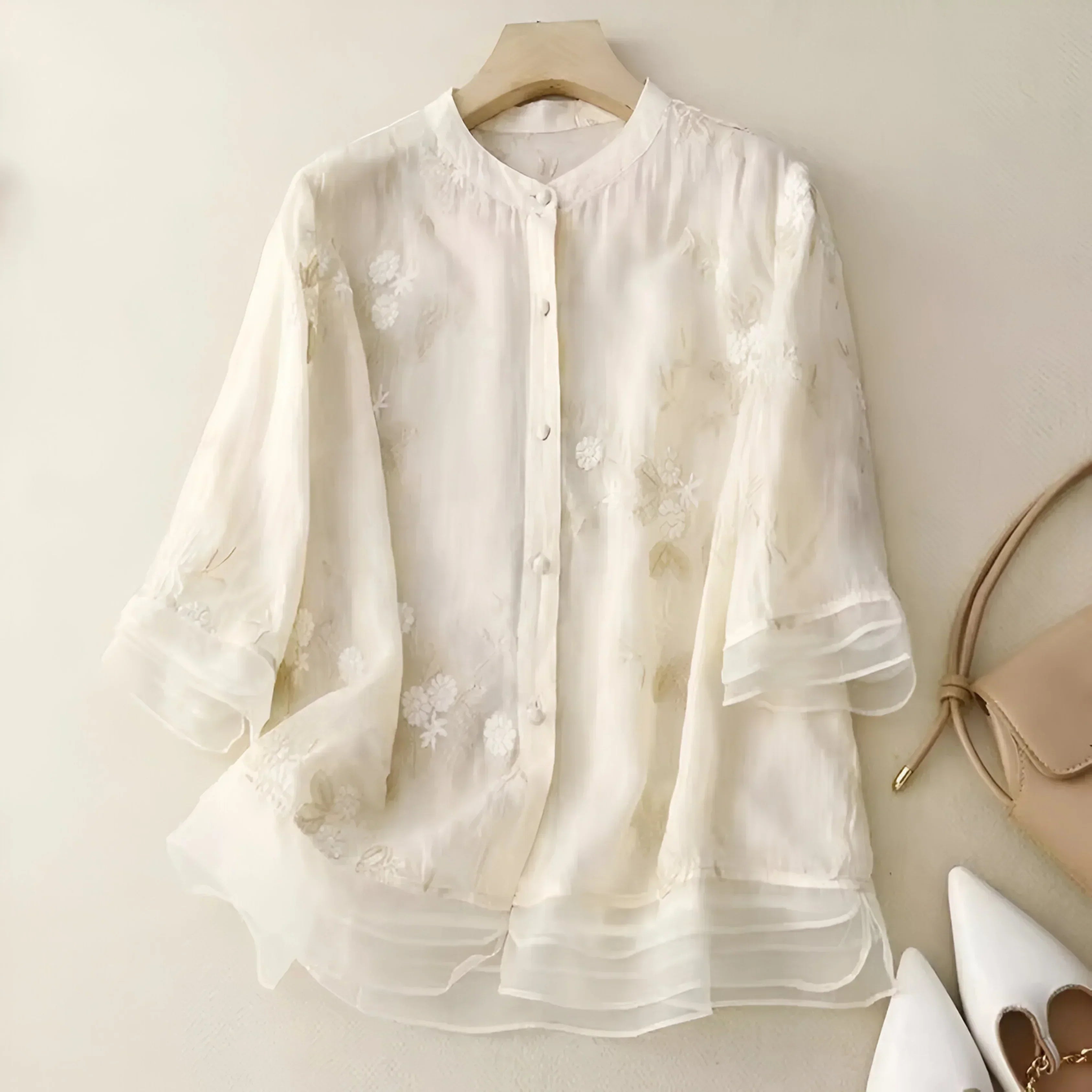 Top de Algodón para Mujeres con Flores Bordadas Femenino Suave Transpirable Casual Elegante para el Día a Día – Emily