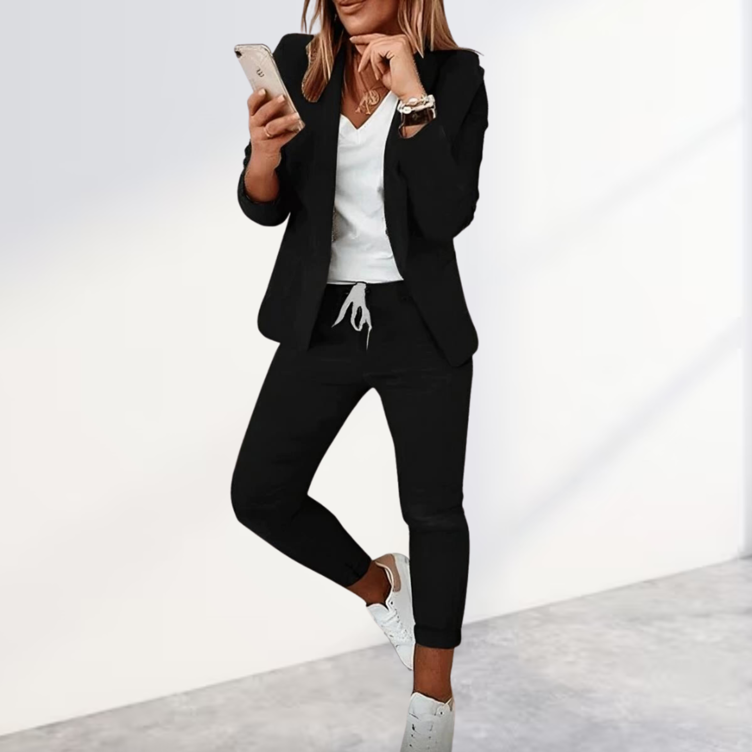 Conjunto de Blazer Elegante y Pantalones Jogger para Mujer Casual de Negocios Poliéster Ajustado para el Día a Día – Negro