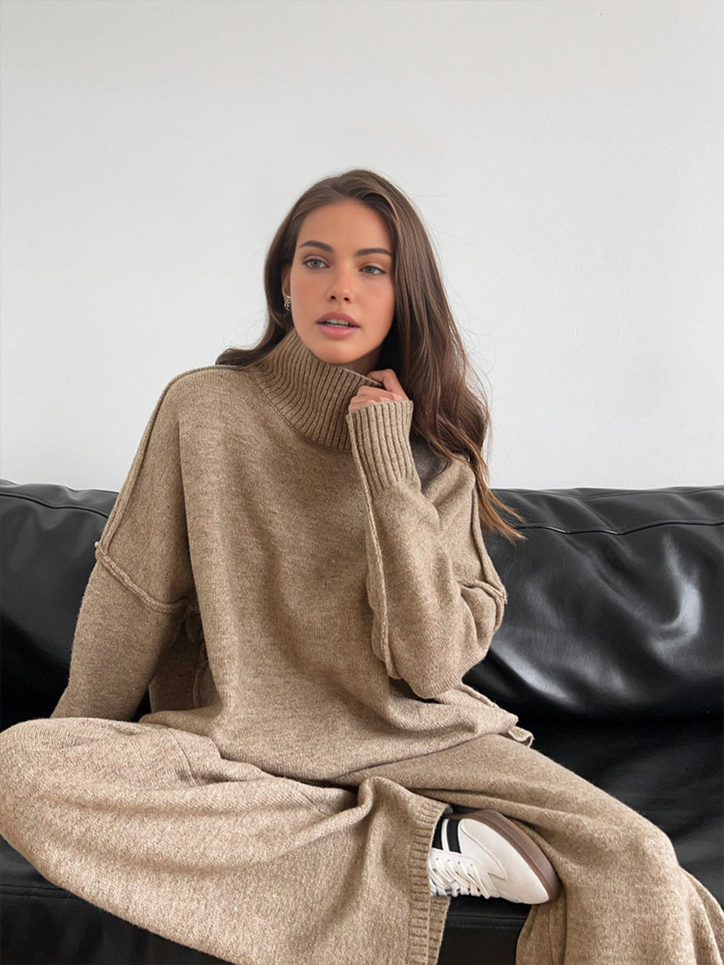 Conjunto de Lounge de Cuello Alto de Punto Suave para Mujeres con Pantalones Anchos y Holgados, Cómodo y Casual para el Invierno