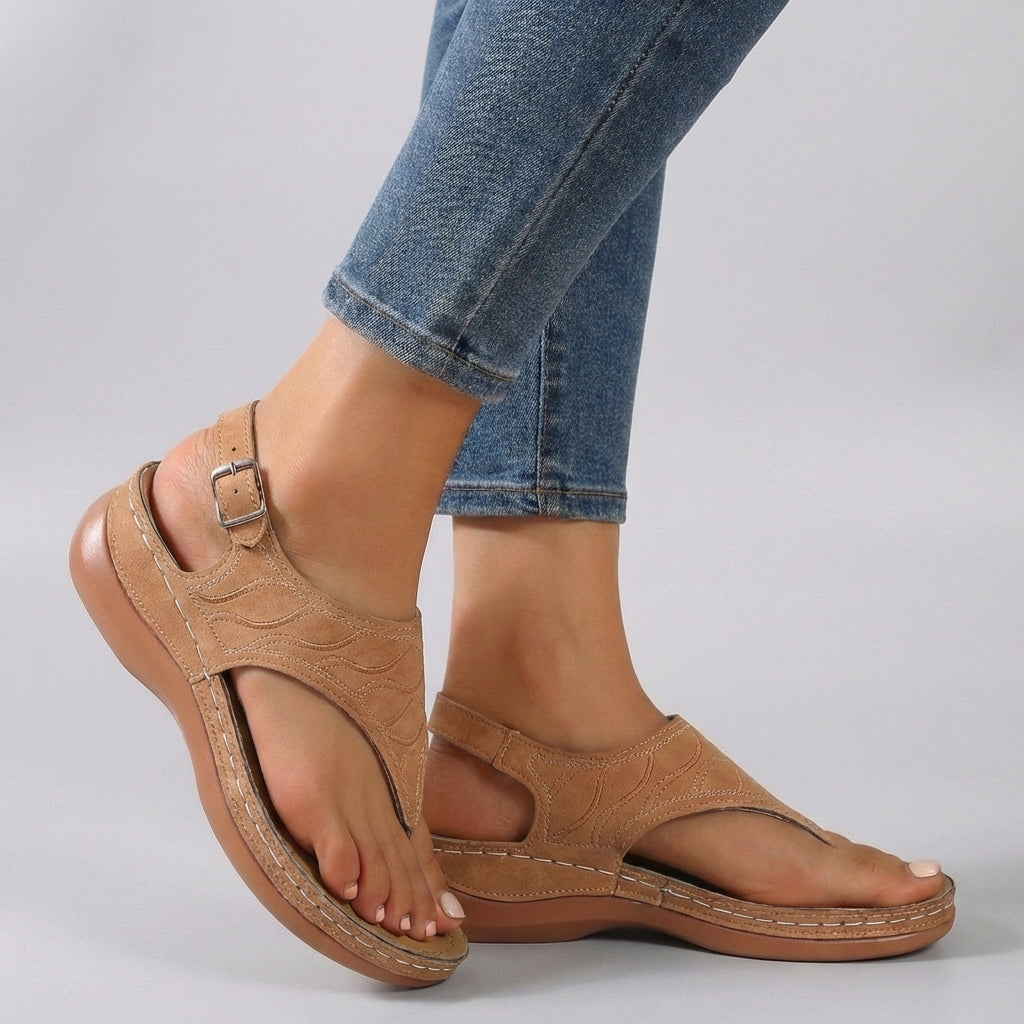 Sandalias de cuña con correa en el tobillo para mujer – Amelia