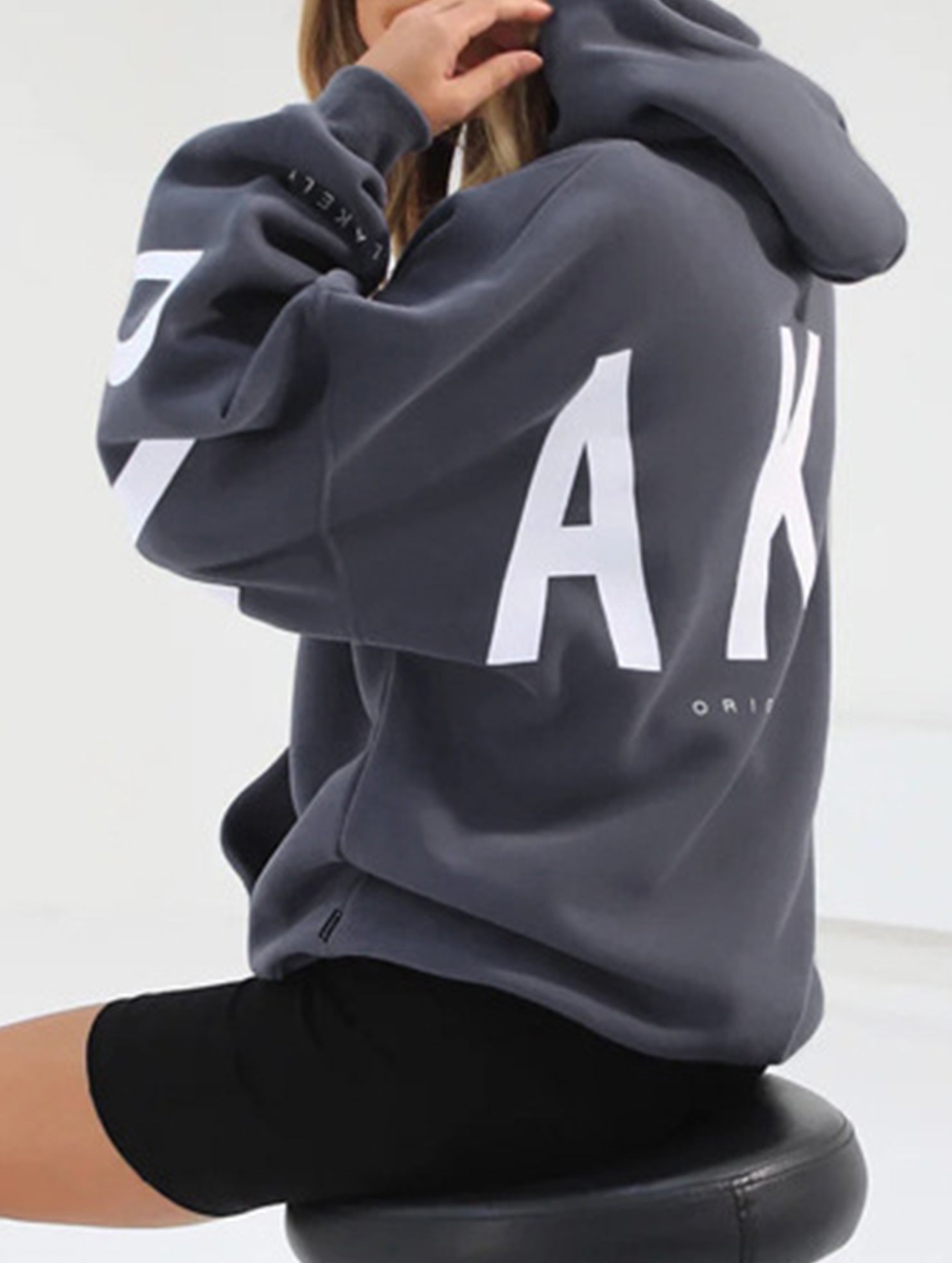 Sudadera con Capucha Gráfica Oversized para Mujeres, Ropa Casual de Calle, Suéter Cómodo de Ajuste Suelto – Gris Azul