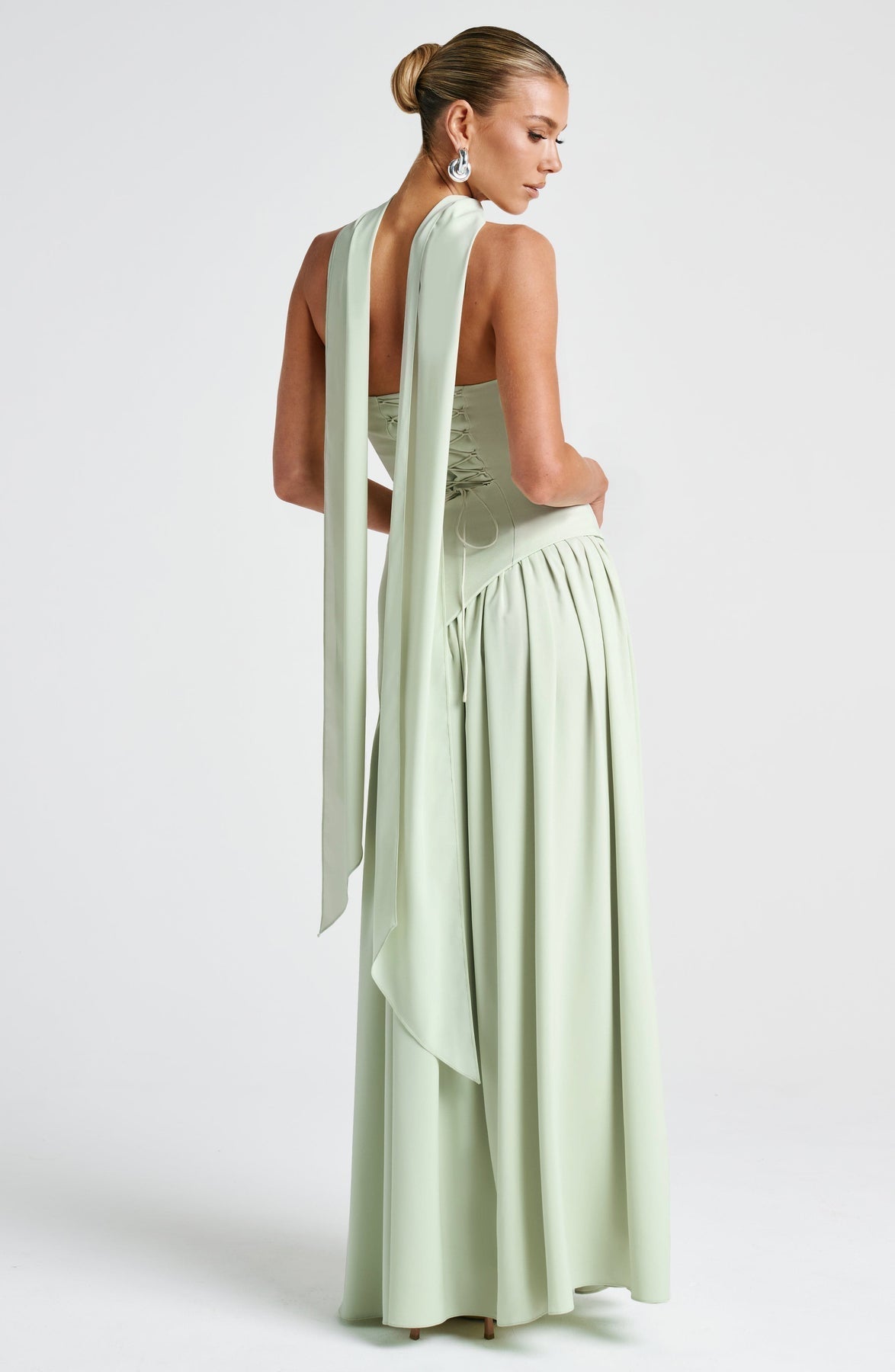 Vestido Maxi Elegante Sin Mangas para Mujer con Ajuste y Abertura Formal para Fiestas de Bodas – Mya