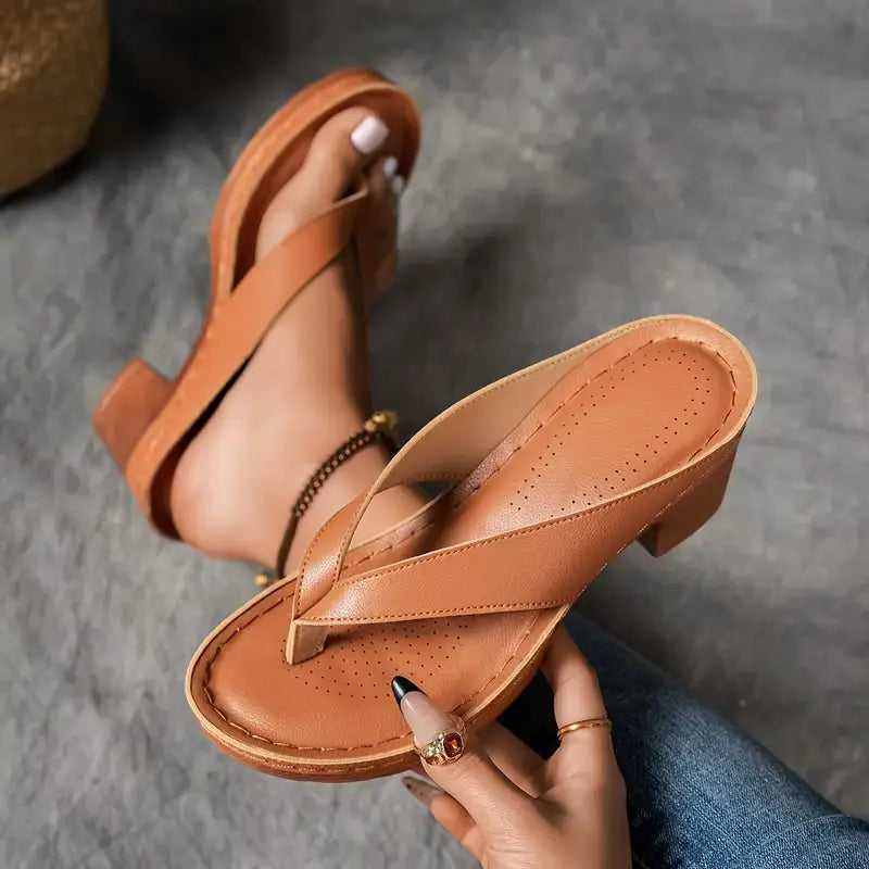 Zapatillas de Tacón para Mujeres con Punta Abierta y Correa en el Tobillo, con Soporte Acolchado, Casual y Elegante – Marilyn