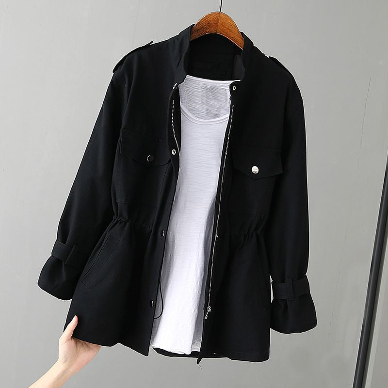 Chaqueta Utilitaria Chic para Mujeres con Bolsillos de Cremallera, Corte Atractivo, Minimalista, Casual, Elegante – Audrey