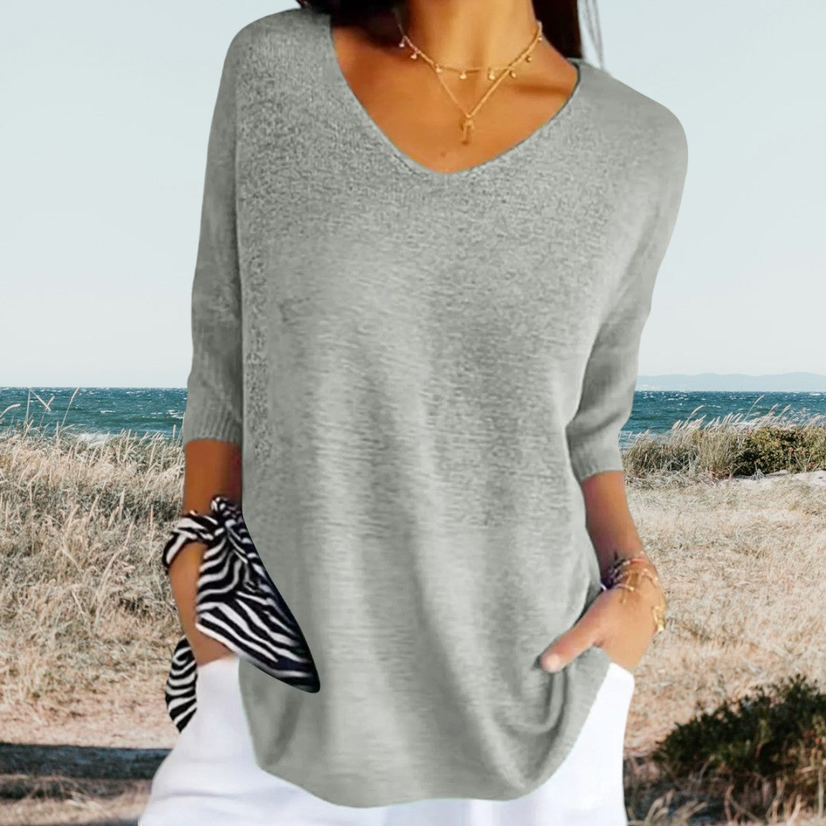 Top de Punto Ligero de Verano Para Mujer Con Escote En V, Ajuste Relajado, Casual, Cersátil y Suave – Gerda
