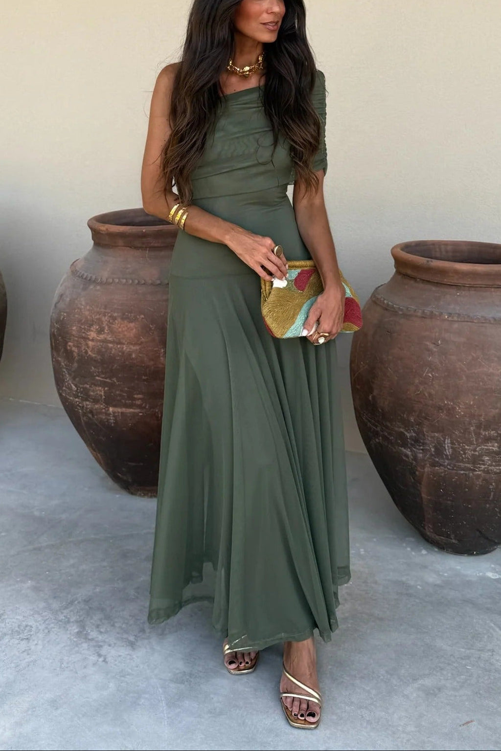 Vestido de Fiesta Formal para Invitadas de Boda - Manga Asimétrica, Cuerpo Drapado de Malla, Romántico – Brittany