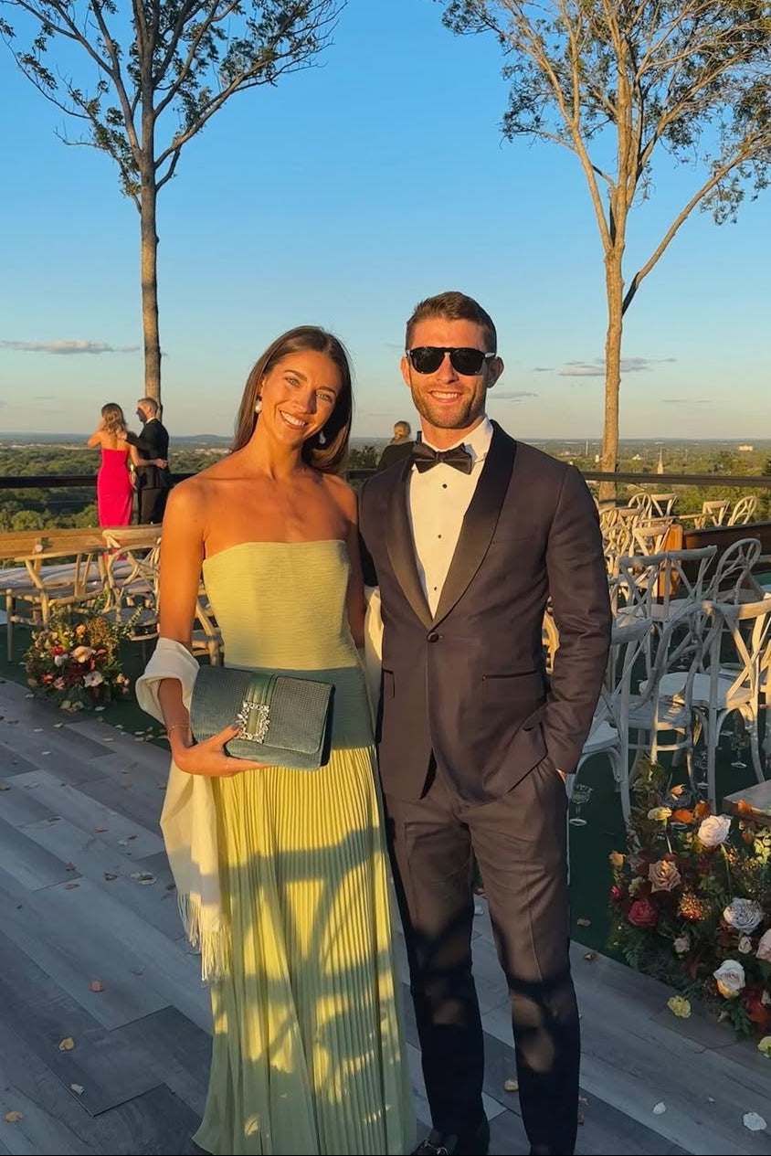 Vestido Largo Sin Tirantes con Cintura Caída para Invitadas a Bodas, Fiestas en Jardín, Ceremonias y Galas de Verano – Skyla Verde Salvia