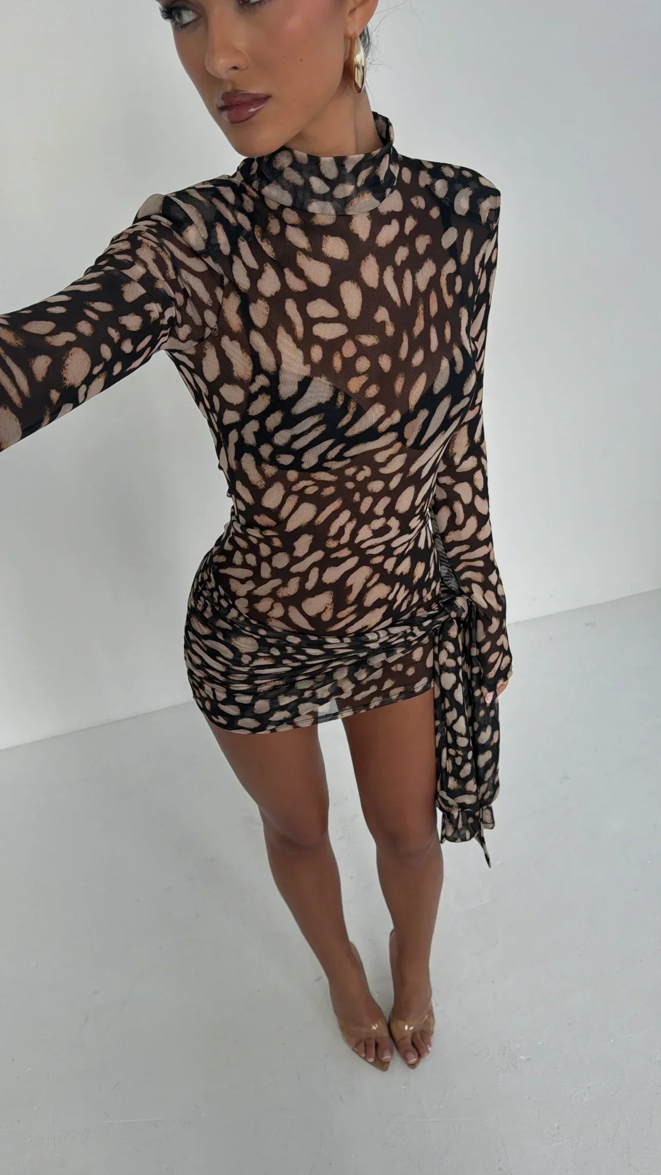 Vestido Mini de Manga Larga de Malla para Mujeres, Ajustado y Asimétrico, Perfecto para Fiestas Nocturnas, Cumpleaños, Verano – Tess