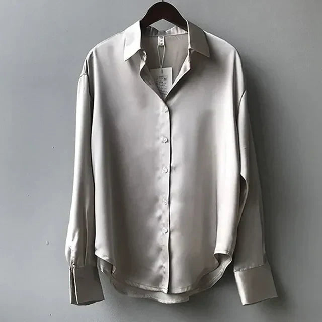 Blusa de Satén de Manga Larga con Botones para Mujer, Cuello Estructurado, Elegante y Sofisticada para Trabajo y Noche – Stella