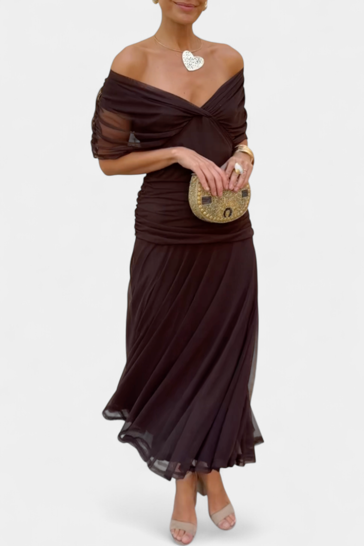 Vestido Midi Elegante de Mujer con Hombros Descubiertos, Cuerpo Drapado y Fruncido, Floral y Femenino – Lowenna