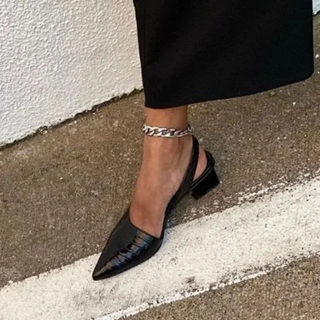 Zapatos de Tacón Bajo Elegantes con Punta Afilada para Mujeres, Slingback, Trabajo, Oficina, Formal, Boda, Fiesta, Uso Diario – Pernille Negro Marrón