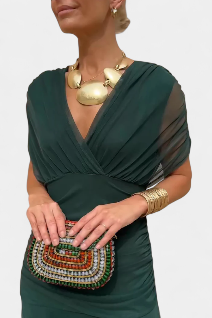 Vestido Midi Elegante de Mujer con Hombros Descubiertos, Cuerpo Drapado y Fruncido, Floral y Femenino – Lowenna