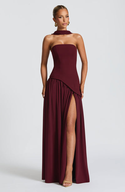 Vestido Maxi Elegante Sin Mangas para Mujer con Ajuste y Abertura Formal para Fiestas de Bodas – Mya